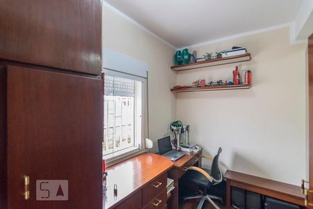 Casa à venda com 240m², 3 quartos e 3 vagasCloset da Suíte 1
