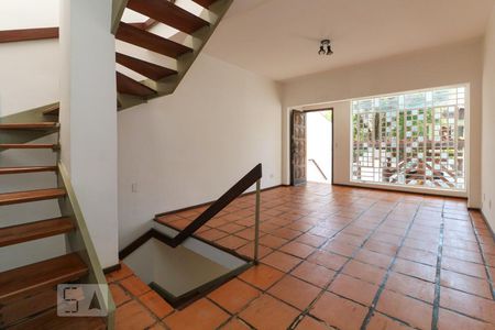 Sala 1 de casa para alugar com 4 quartos, 200m² em Vila Madalena, São Paulo