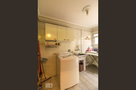 Casa à venda com 280m², 4 quartos e 5 vagasÁrea de Serviço