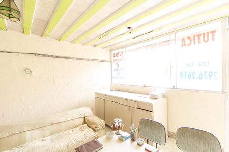 Casa à venda com 280m², 4 quartos e 5 vagasEscritório