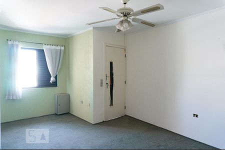 Casa à venda com 450m², 4 quartos e 4 vagas Casa à venda com 450m², 4 quartos e 4 vagasSuíte 3