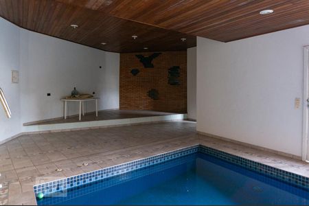 Casa à venda com 450m², 4 quartos e 4 vagas Casa à venda com 450m², 4 quartos e 4 vagasPiscina Aquecida