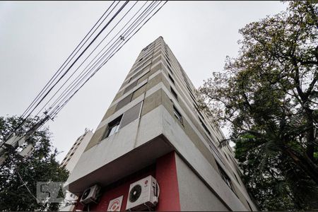 Apartamento à venda com 120m², 2 quartos e sem vaga Apartamento à venda com 120m², 2 quartos e sem vagaFachada