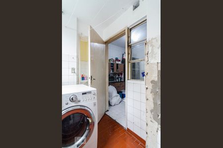 Apartamento à venda com 120m², 2 quartos e sem vaga Apartamento à venda com 120m², 2 quartos e sem vagaÁrea de serviço