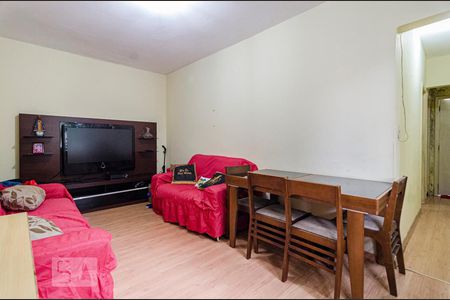 Apartamento à venda com 120m², 2 quartos e sem vaga Apartamento à venda com 120m², 2 quartos e sem vagaSala