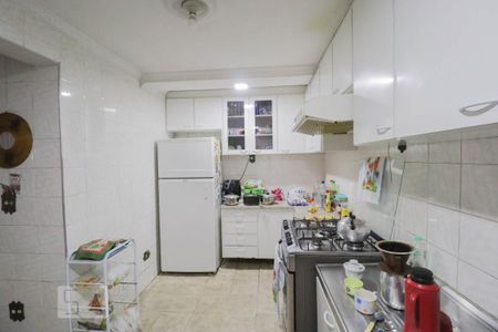 Casa à venda com 120m², 3 quartos e 2 vagas Casa à venda com 120m², 3 quartos e 2 vagasCozinha