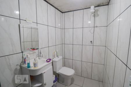 Casa à venda com 120m², 3 quartos e 2 vagas Casa à venda com 120m², 3 quartos e 2 vagasBanheiro