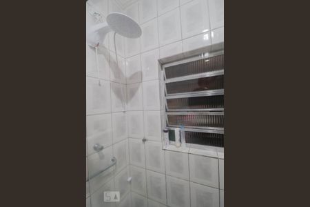 Casa à venda com 120m², 3 quartos e 2 vagas Casa à venda com 120m², 3 quartos e 2 vagasBanheiro da Suíte