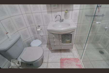 Casa à venda com 120m², 3 quartos e 2 vagas Casa à venda com 120m², 3 quartos e 2 vagasBanheiro da Suíte