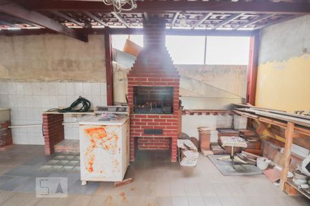 Casa à venda com 120m², 3 quartos e 2 vagas Casa à venda com 120m², 3 quartos e 2 vagasChurrasqueira