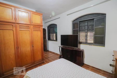 Casa à venda com 120m², 3 quartos e 2 vagas Casa à venda com 120m², 3 quartos e 2 vagasSuíte