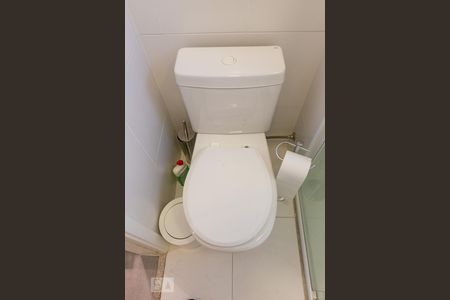 Studio para alugar com 35m², 1 quarto e 1 vaga Studio para alugar com 35m², 1 quarto e 1 vagaBanheiro