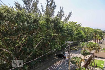 Apartamento à venda com 390m², 4 quartos e 3 vagas Apartamento à venda com 390m², 4 quartos e 3 vagasVista da Varanda