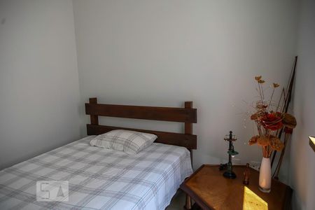 Apartamento à venda com 390m², 4 quartos e 3 vagas Apartamento à venda com 390m², 4 quartos e 3 vagasQuarto 1