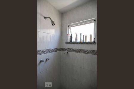 Apartamento à venda com 390m², 4 quartos e 3 vagas Apartamento à venda com 390m², 4 quartos e 3 vagasBanheiro da Suite 1