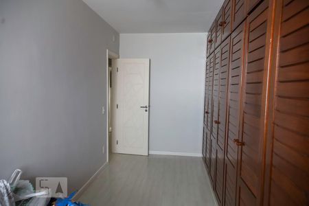 Apartamento à venda com 390m², 4 quartos e 3 vagas Apartamento à venda com 390m², 4 quartos e 3 vagasQuarto 2