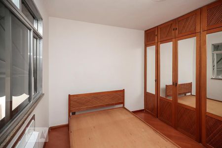 Apartamento à venda com 61m², 2 quartos e 1 vagaQuarto 2
