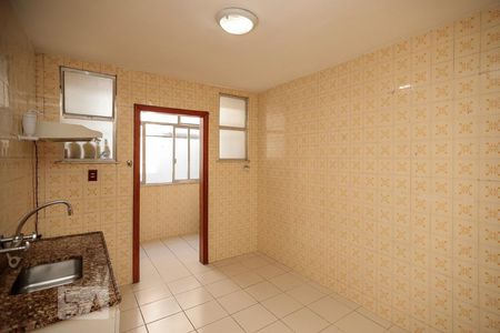 Apartamento à venda com 61m², 2 quartos e 1 vagaCozinha