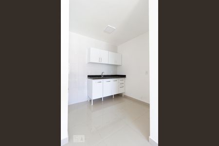 Apartamento à venda com 32m², 1 quarto e sem vaga Apartamento à venda com 32m², 1 quarto e sem vagaCozinha