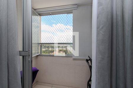 Apartamento à venda com 50m², 2 quartos e 1 vaga Apartamento à venda com 50m², 2 quartos e 1 vagaSacada