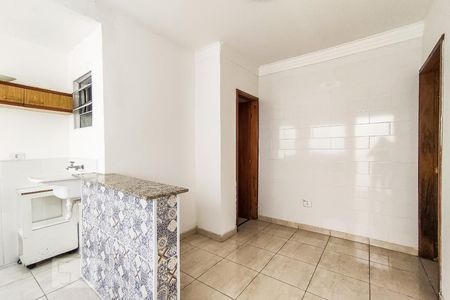 Sala de casa para alugar com 1 quarto, 40m² em Vila Franca, São Paulo