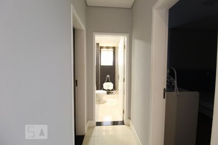 Apartamento à venda com 160m², 2 quartos e 2 vagasCorredor