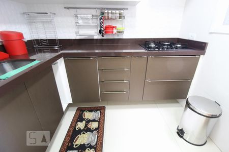 Apartamento à venda com 160m², 2 quartos e 2 vagasCozinha