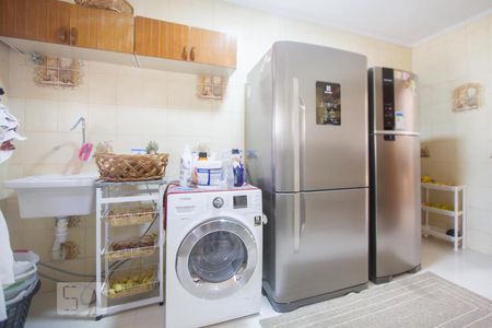 Casa à venda com 410m², 3 quartos e 6 vagasÁrea de Serviço