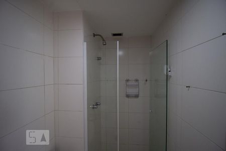 Apartamento à venda com 68m², 2 quartos e 1 vaga Apartamento à venda com 68m², 2 quartos e 1 vagaBanheiro Social