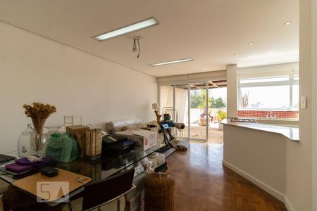Casa à venda com 240m², 5 quartos e 4 vagascopa/Sala de Jantar