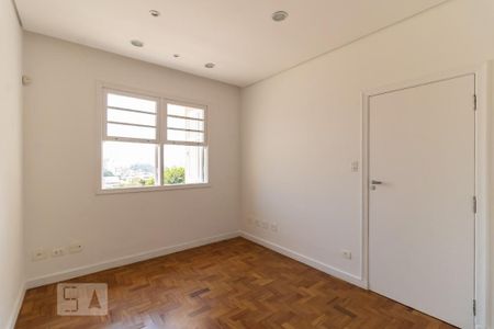 Casa à venda com 240m², 5 quartos e 4 vagasQuarto 4