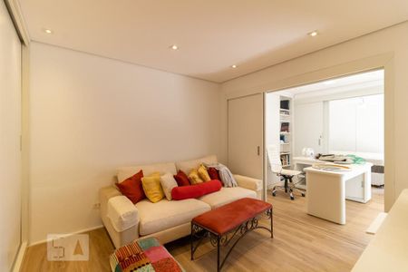 Casa à venda com 240m², 5 quartos e 4 vagasSuíte 3