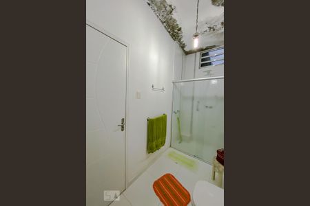 Casa à venda com 123m², 4 quartos e 1 vagaBanheiro da Suite