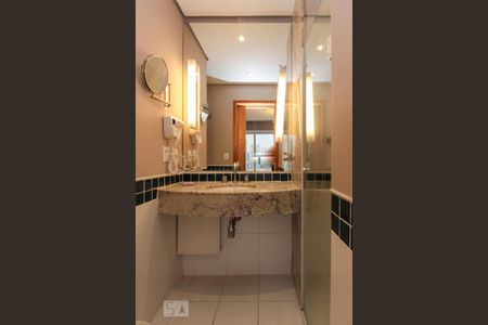 Studio à venda com 33m², 1 quarto e 1 vaga Studio à venda com 33m², 1 quarto e 1 vagaSuíte