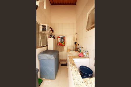 Casa à venda com 160m², 4 quartos e sem vaga Casa à venda com 160m², 4 quartos e sem vagaÁrea de Serviço