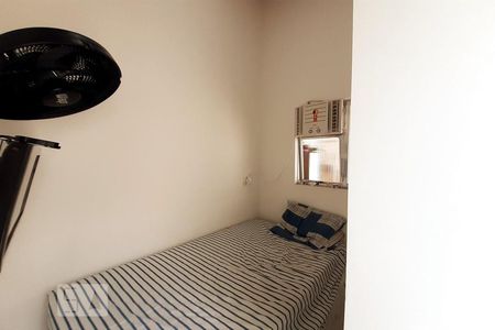 Casa à venda com 160m², 4 quartos e sem vaga Casa à venda com 160m², 4 quartos e sem vagaQuarto 4