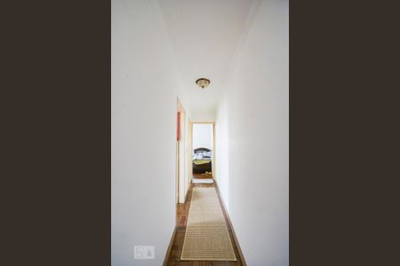 Apartamento à venda com 78m², 2 quartos e 1 vaga Apartamento à venda com 78m², 2 quartos e 1 vagaCorredor dos quartos