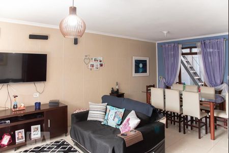 Sala de casa à venda com 7 quartos, 250m² em Jardim São Carlos (zona Leste), São Paulo