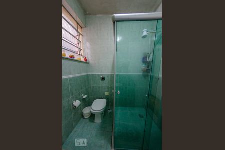 Apartamento à venda com 96m², 3 quartos e sem vaga Apartamento à venda com 96m², 3 quartos e sem vagaBanheiro