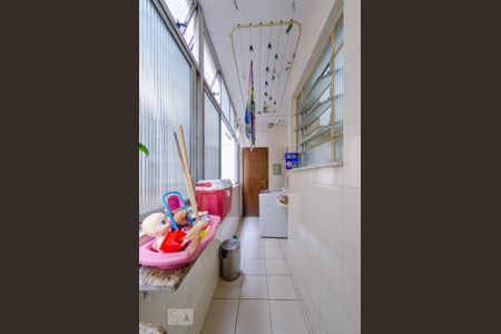 Apartamento à venda com 96m², 3 quartos e sem vaga Apartamento à venda com 96m², 3 quartos e sem vagaÁrea de serviço