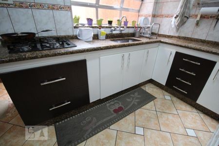 Casa à venda com 127m², 2 quartos e 1 vagaCozinha 