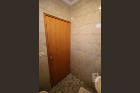 Casa à venda com 127m², 2 quartos e 1 vagaBanheiro