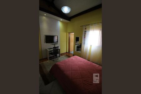 Casa à venda com 127m², 2 quartos e 1 vagaQuarto Suíte