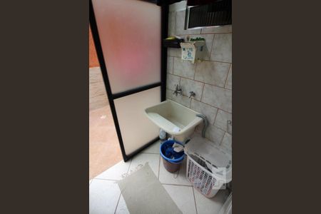 Casa à venda com 127m², 2 quartos e 1 vagaLavanderia