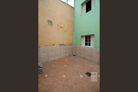 Casa à venda com 127m², 2 quartos e 1 vagaQuintal