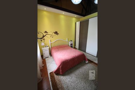 Casa à venda com 127m², 2 quartos e 1 vagaQuarto Suíte