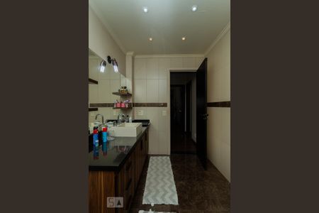 Apartamento à venda com 150m², 3 quartos e 1 vaga Apartamento à venda com 150m², 3 quartos e 1 vagaBanheiro Social