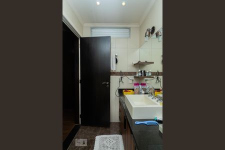 Apartamento à venda com 150m², 3 quartos e 1 vaga Apartamento à venda com 150m², 3 quartos e 1 vagaBanheiro da Suíte