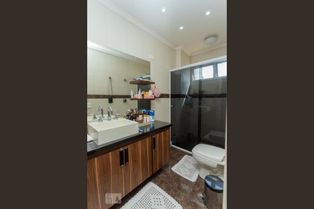 Apartamento à venda com 150m², 3 quartos e 1 vaga Apartamento à venda com 150m², 3 quartos e 1 vagaBanheiro da Suíte
