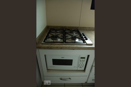 Apartamento para alugar com 110m², 2 quartos e 2 vagas Apartamento para alugar com 110m², 2 quartos e 2 vagasCozinha